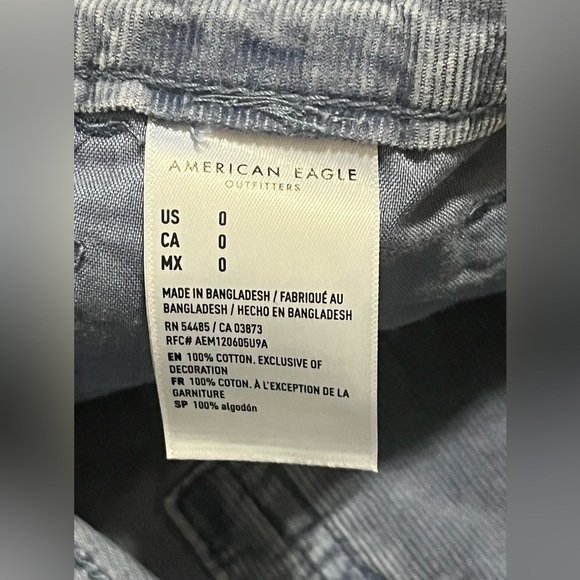 American Eagle Women’s Blue Highest Rise 90s Boyfriend Short Shorts Size 0 - Picture 9 of 14